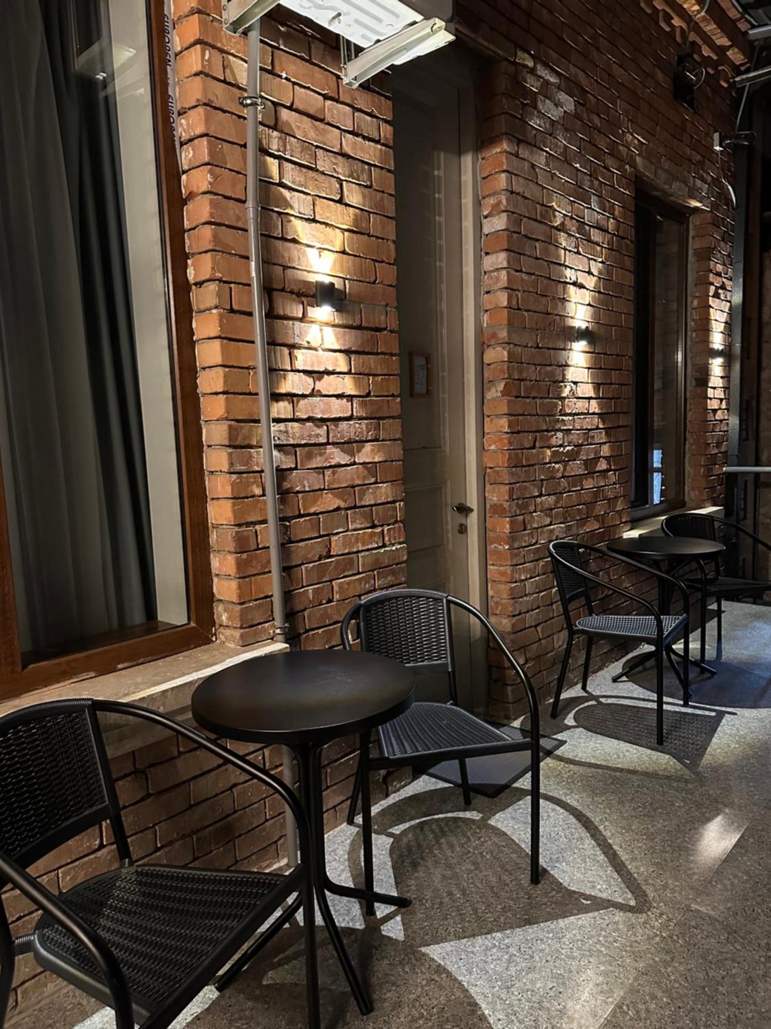 Hotel Ticiani 13 쿠타이시 외부 사진